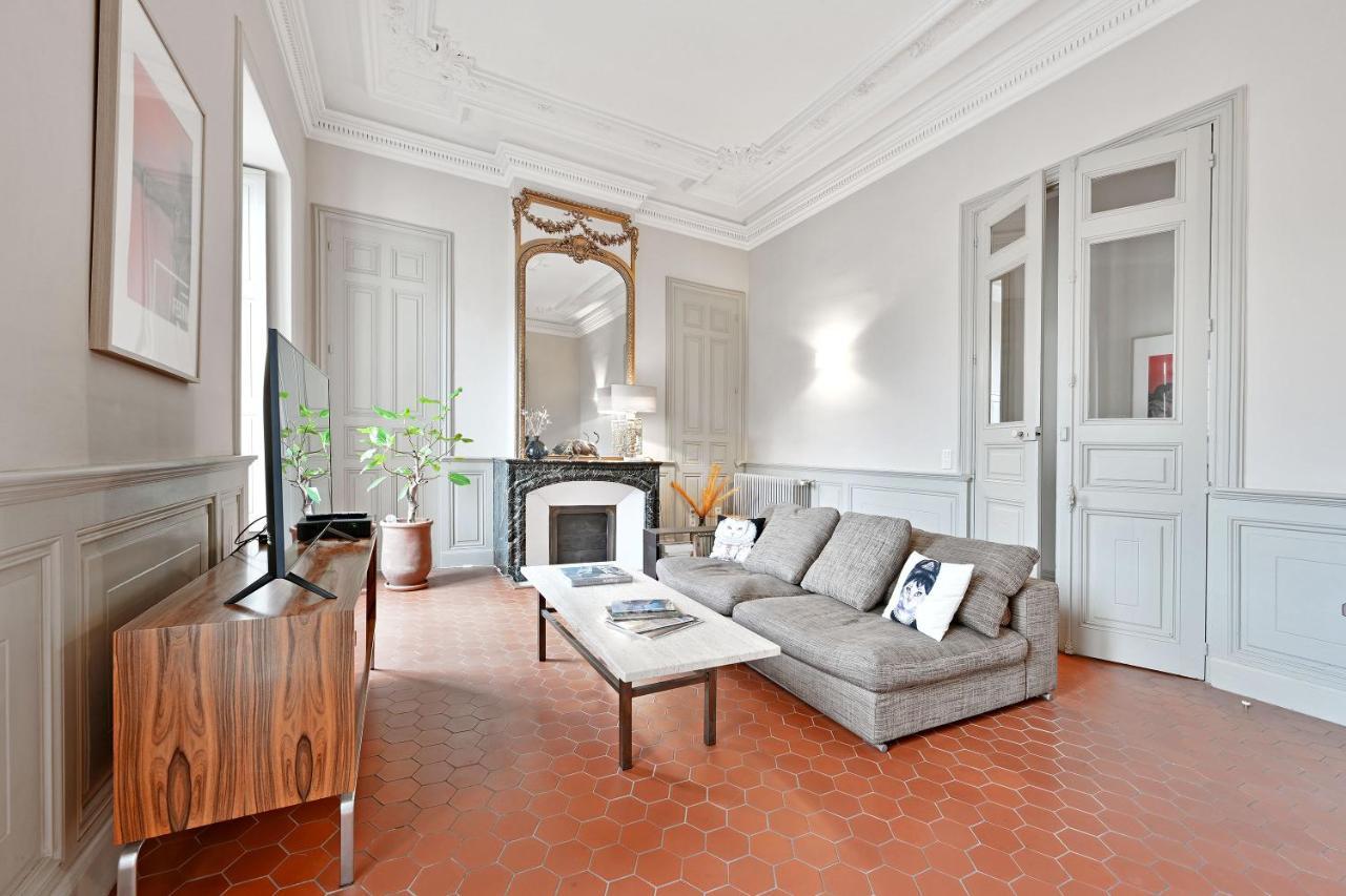 Le Vieux Sextier - Ac Clim - Lumineux - Wifi - Hypercentre Apartment Avignon Exterior photo