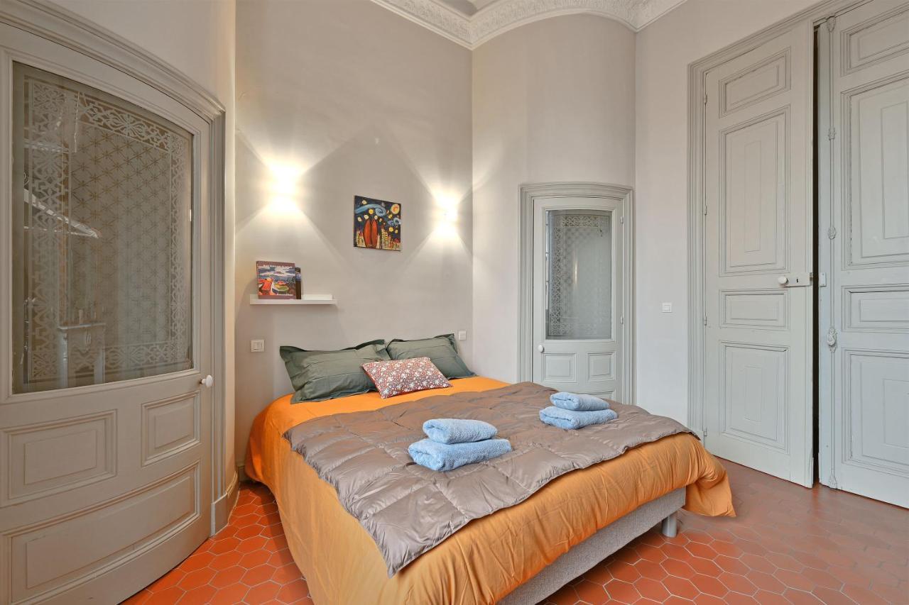 Le Vieux Sextier - Ac Clim - Lumineux - Wifi - Hypercentre Apartment Avignon Exterior photo